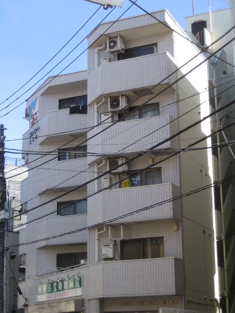 スカイコート西横浜の建物外観
