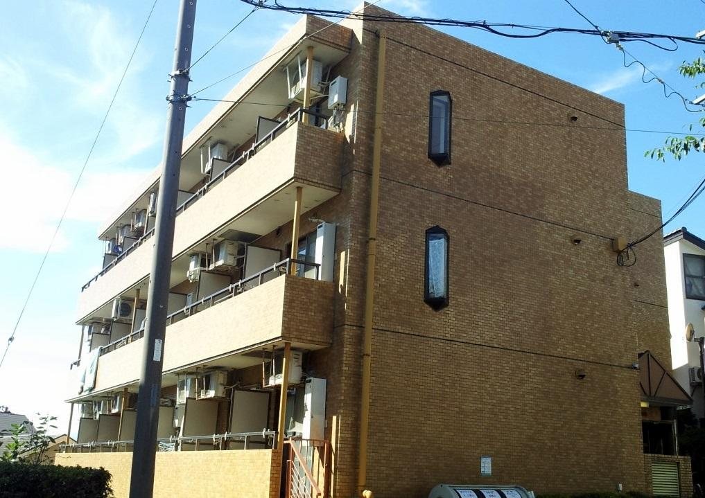 ライオンズマンション田奈の外観