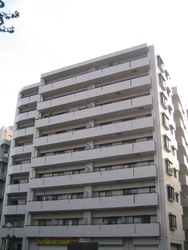 パーク・ノヴァ横浜吉野町の外観