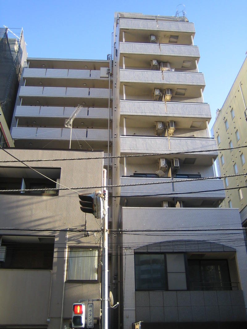 ルネ川崎の外観