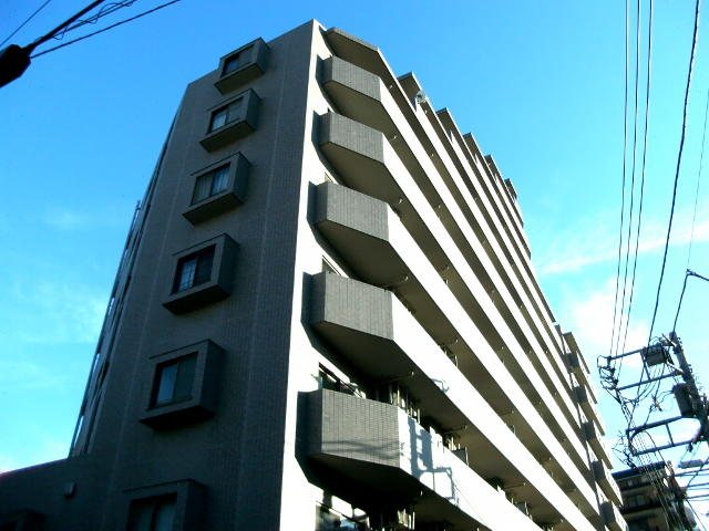 フォルスコート目黒大橋の外観