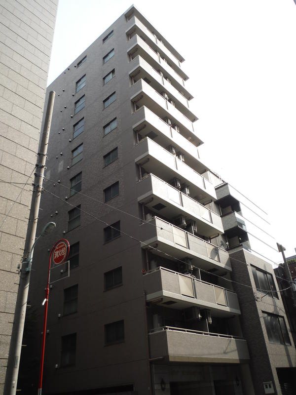 エクセレント三越前の外観