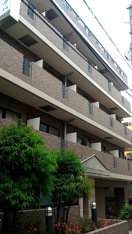 ガラ・ステージ西新宿の外観
