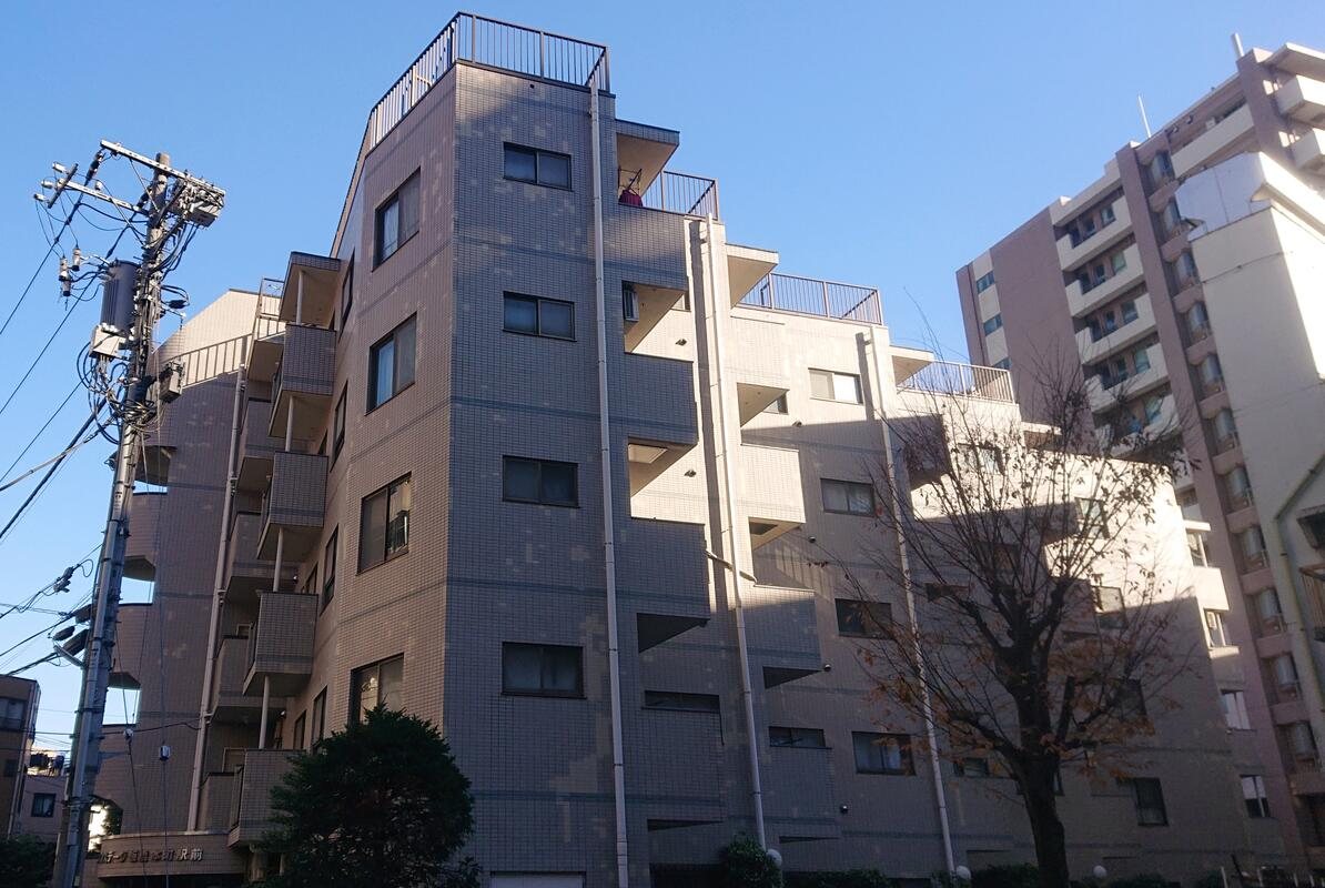 メインステージ板橋本町駅前の外観