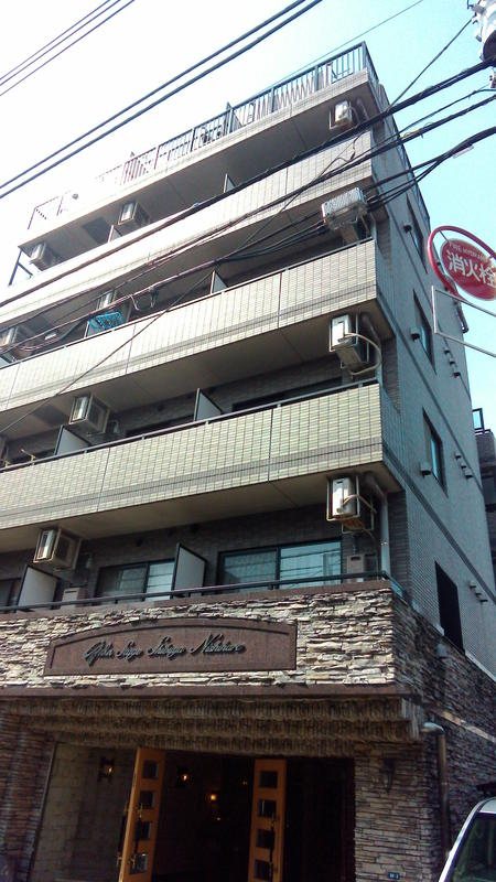 ガラ・ステージ渋谷西原の外観