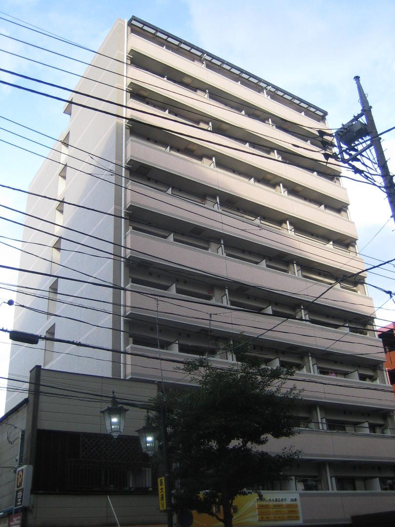 パーク・ノヴァ横浜阪東橋弐番館の外観