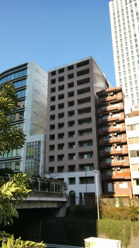 ファミールグラン銀座4丁目の外観