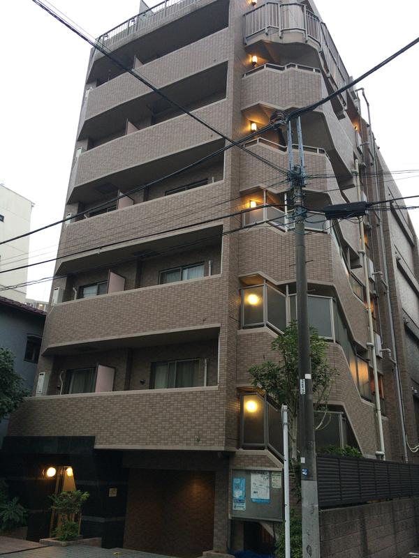ロアール目黒本町の外観