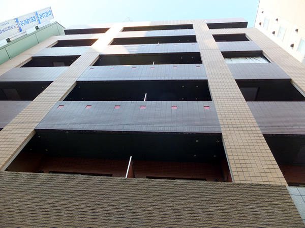 スカイコート神田壱番館の外観