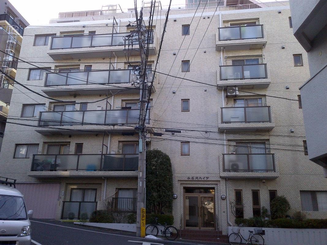 小石川ハイツの外観