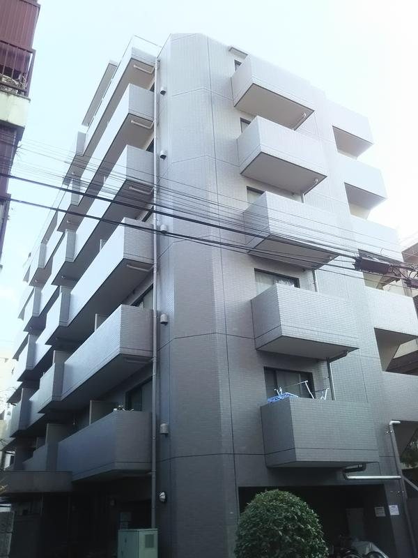 ルーブル中野富士見町の外観
