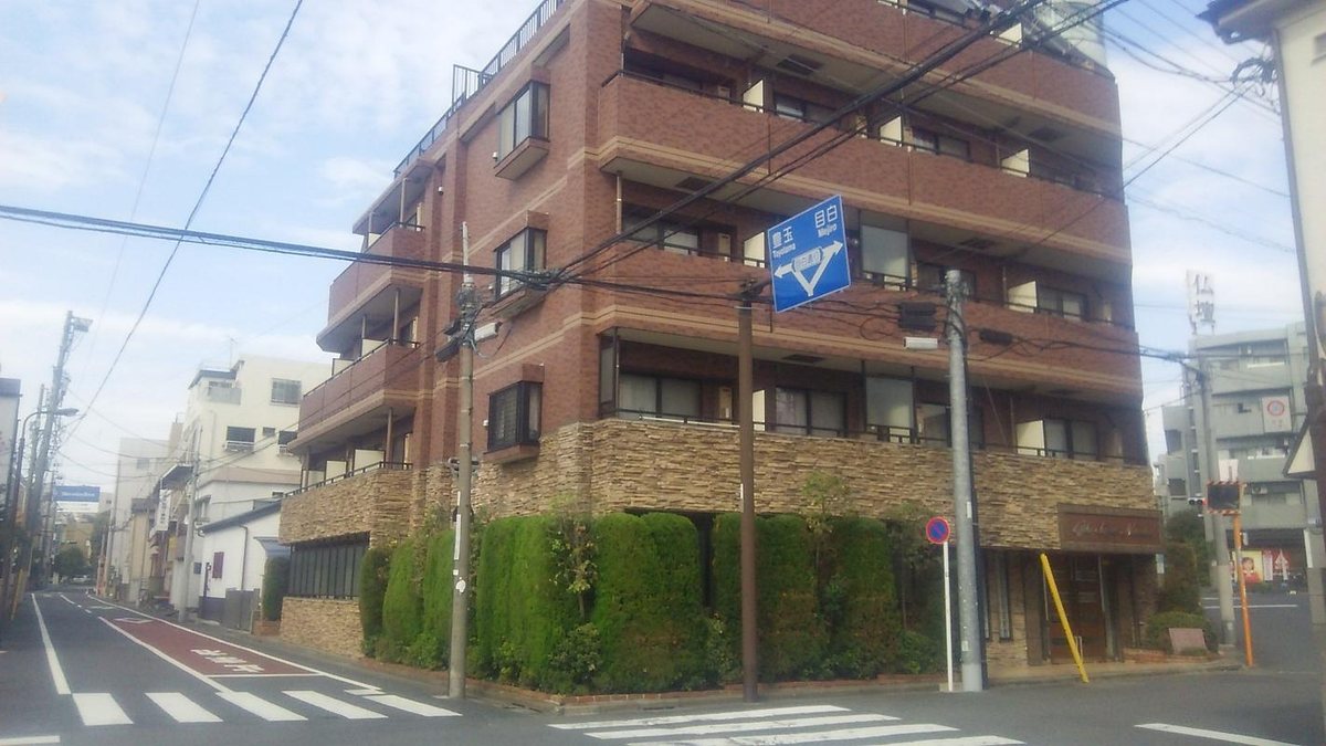 ガーラ新宿西落合の外観