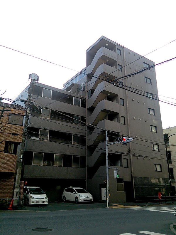 ルーブル野方弐番館の外観