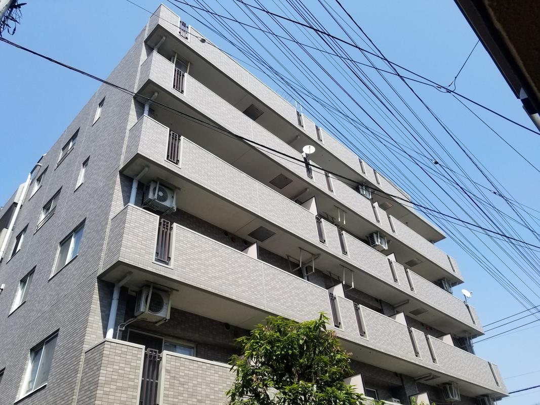 ライオンズシティ中野の外観