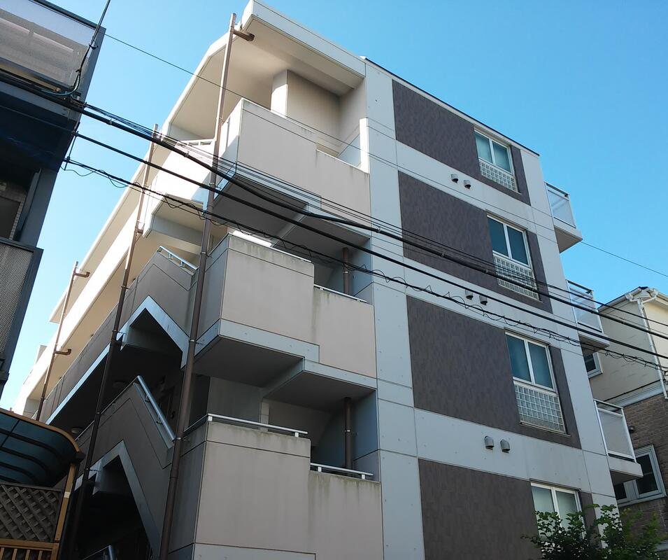 エクセリア東北沢の建物外観