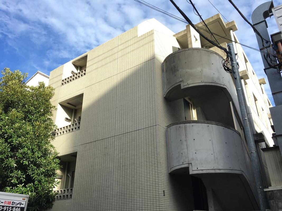 ディム三宿の外観