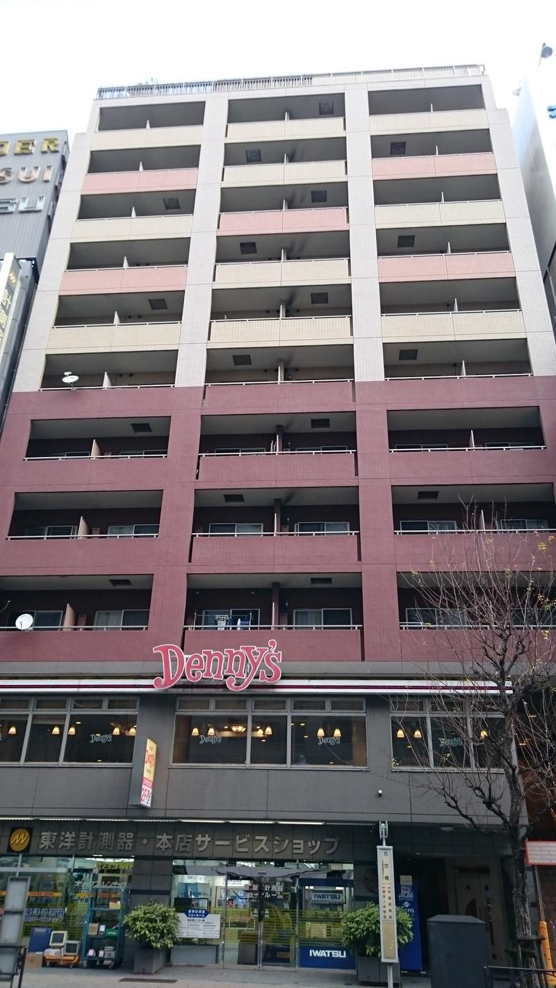 メインステージ秋葉原駅前の建物外観