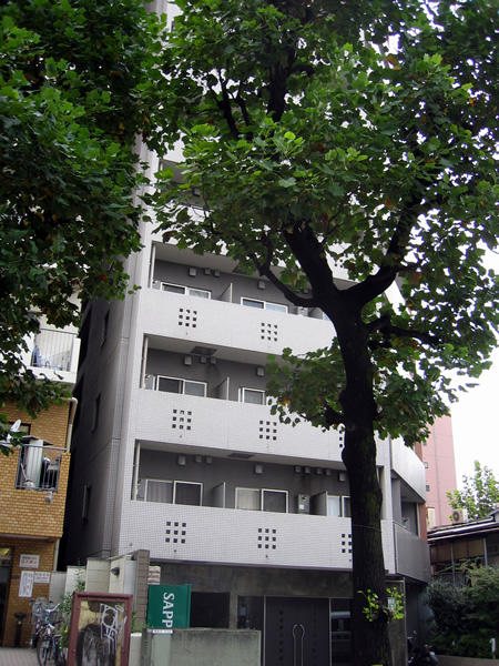 スカイコート早稲田壱番館の外観