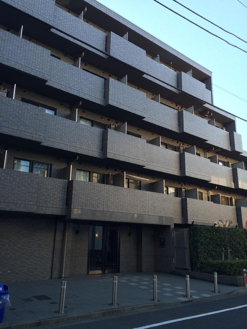 ルーブル多摩川参番館の外観