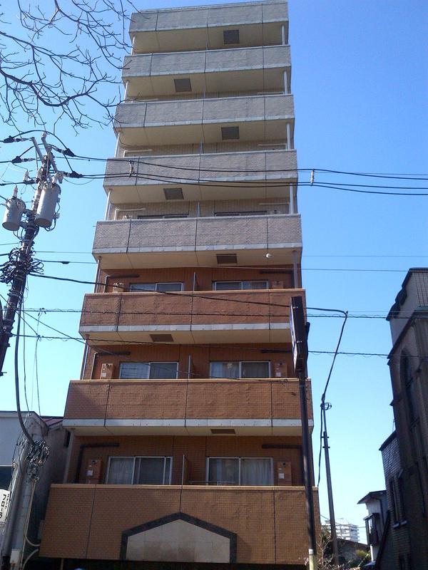 スカイコート東大前壱番館の外観