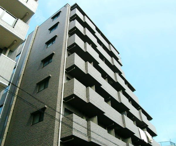 ルーブル鷺宮弐番館の建物外観
