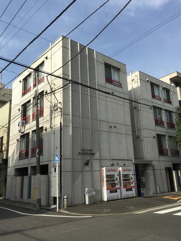 ル・リオン菊川の建物外観