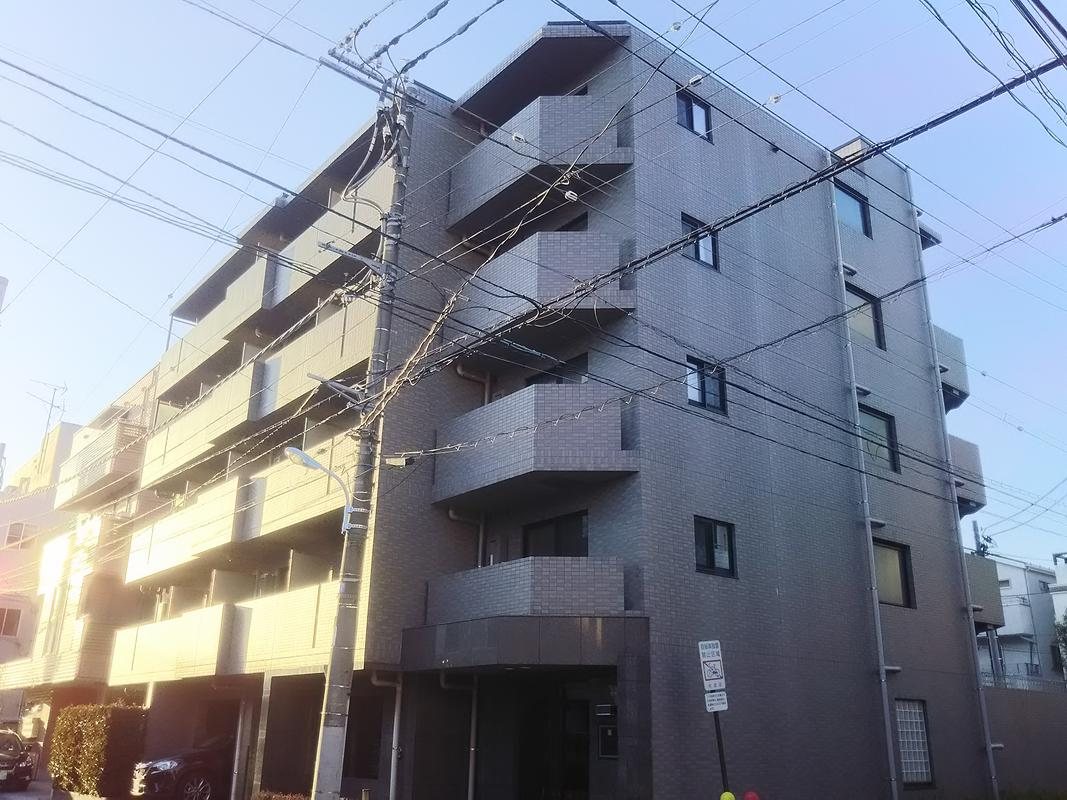 ルーブル中野富士見町弐番館の外観