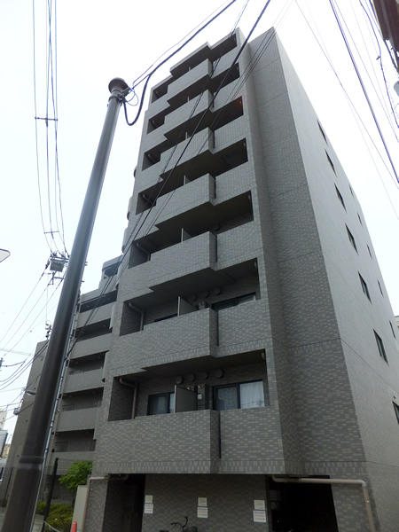 ルーブル高田馬場弐番館の外観