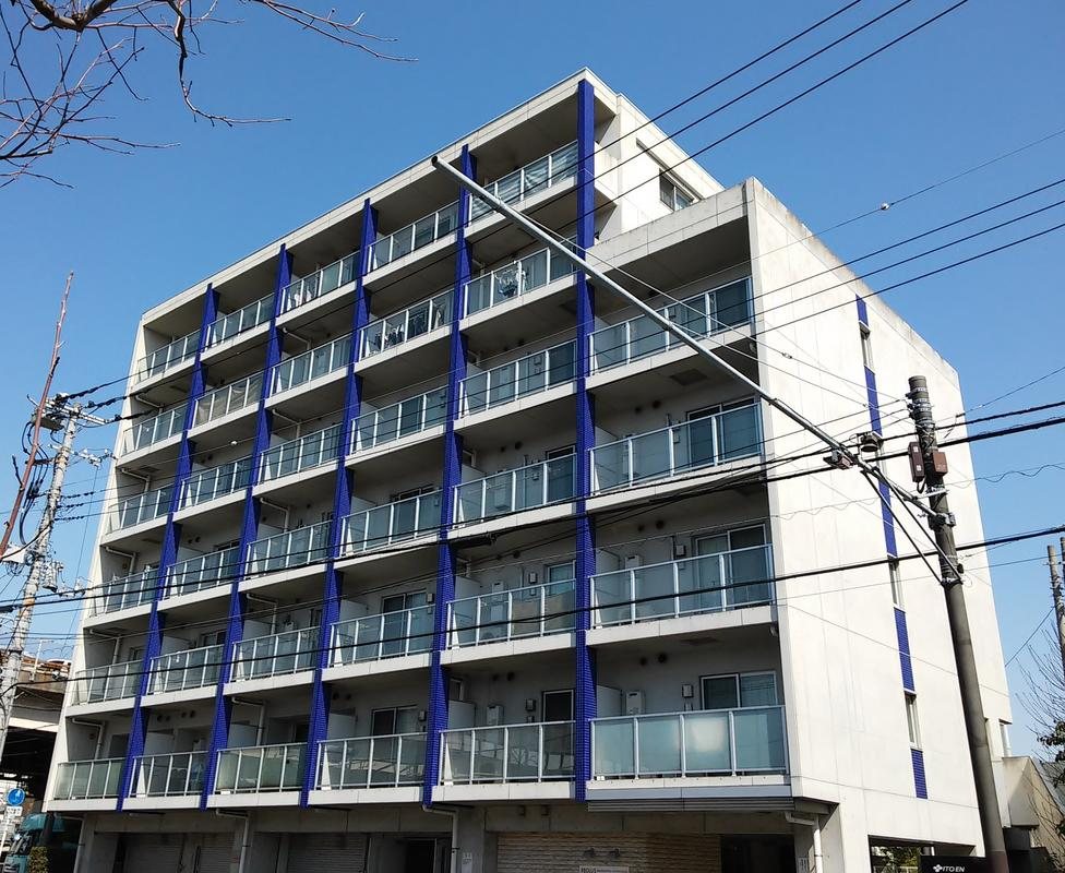 レグラス武蔵新城モーターガラージュの建物外観