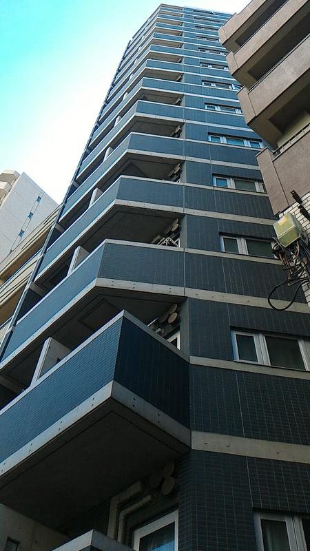 ステージファースト西新宿の外観