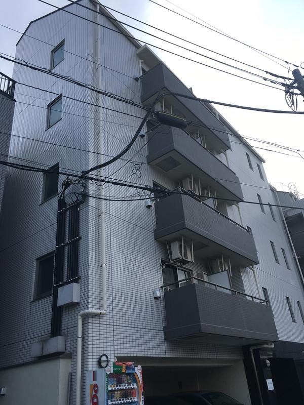 メインステージ野方駅前の建物外観