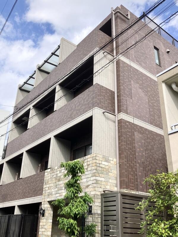 トーシンフェニックス中野の外観