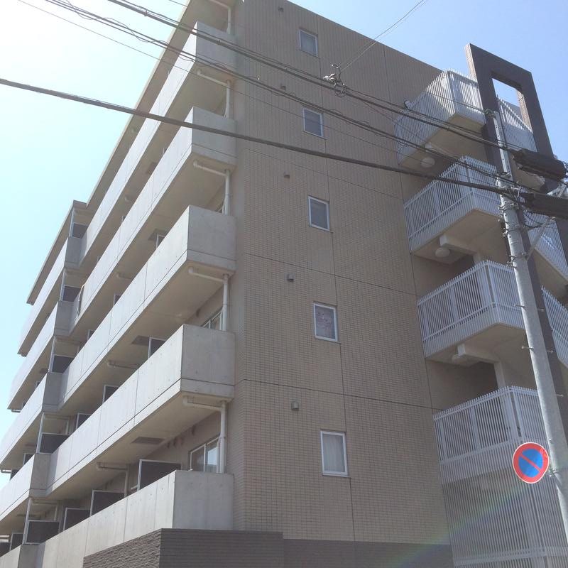 アデッソ本蓮沼の外観