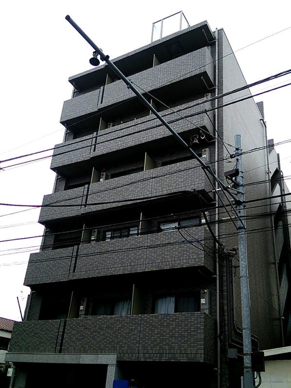 ルーブル高円寺南の外観