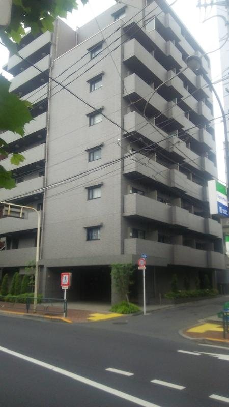 ルーブル中落合の外観