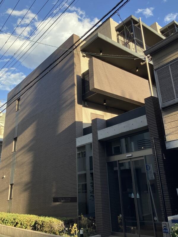 ガリシア新宿余丁町の外観