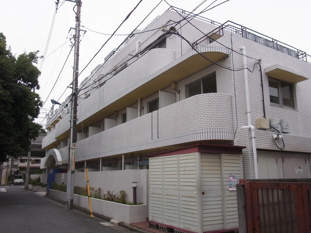 中村橋ダイカンプラザの外観
