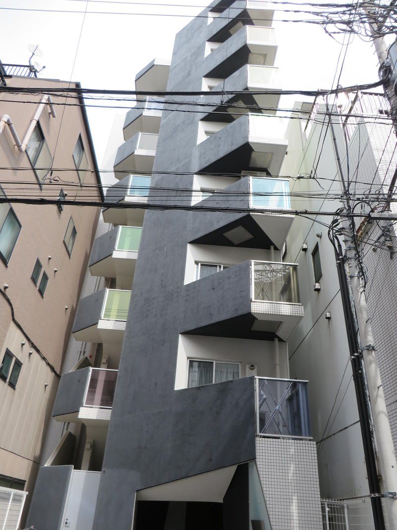 レオーネ金町の建物外観