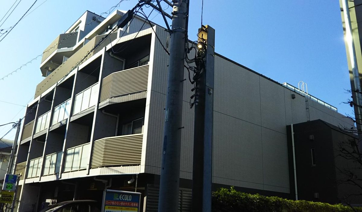 AXAS駒場東大前の外観