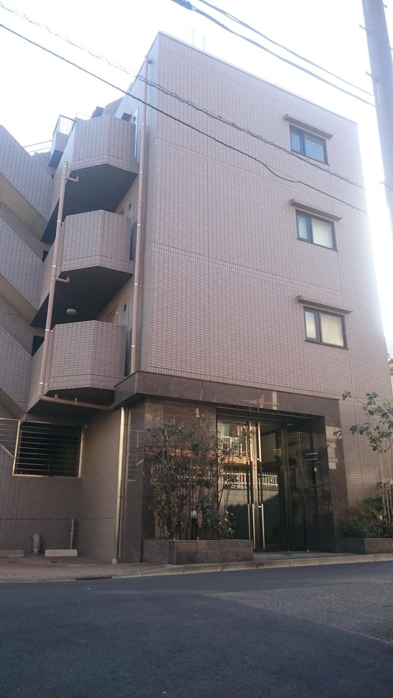 ルーブル荻窪弐番館の建物外観