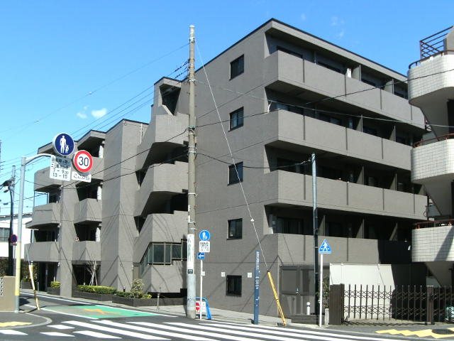 ルーブル鷺宮伍番館の外観