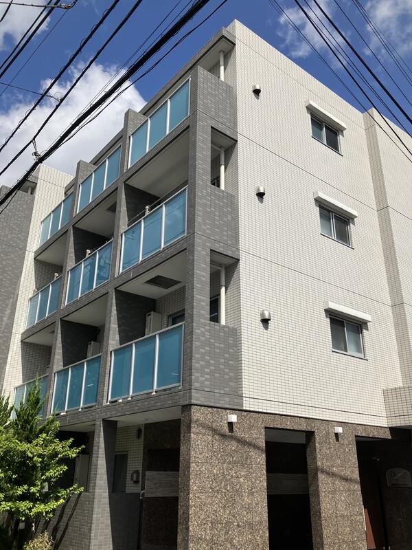 プレール・ドゥーク東中野の外観