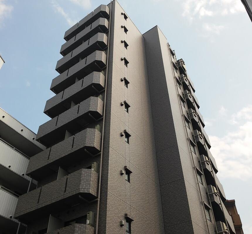 ルーブル新丸子の建物外観