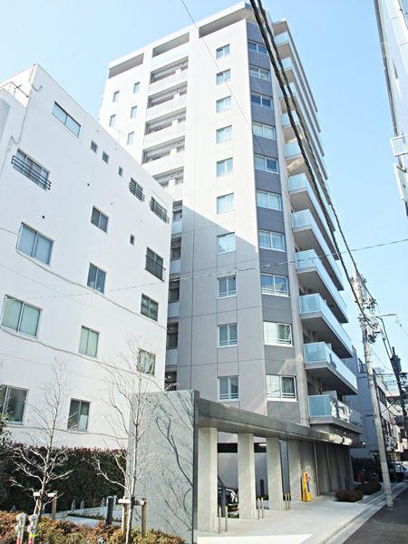 パークリュクス本郷の外観