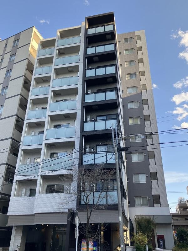 アイル新宿イーストの外観