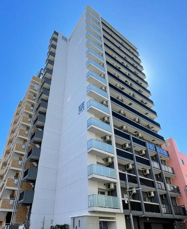 エステムプラザ TOKYO RISEの建物外観