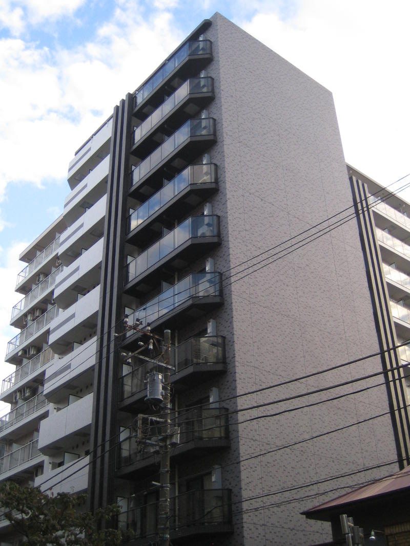 メインステージ横濱伊勢佐木Ⅲの外観