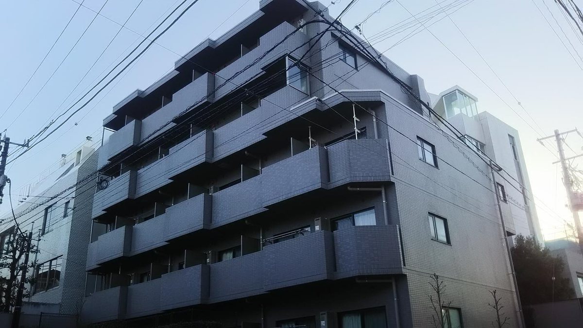 ルーブル中野新橋参番館の建物外観