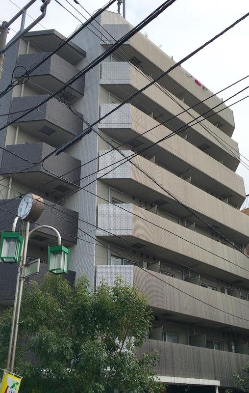 PREMIUM CUBE 大岡山の建物外観