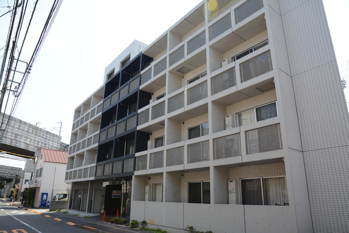 ステージファースト西大井一番館の外観